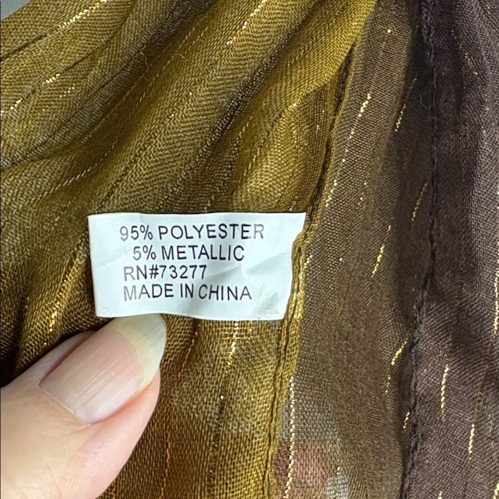 Elegant Brown and Gold Metallic Scarf - Picture 3 of 6